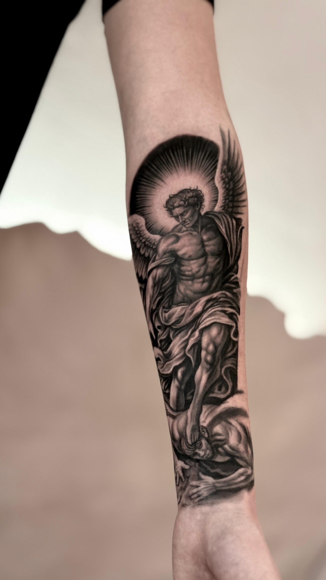 Black-and-Grey-Tattoo von Jesus, Atelier 7 Freudenberg