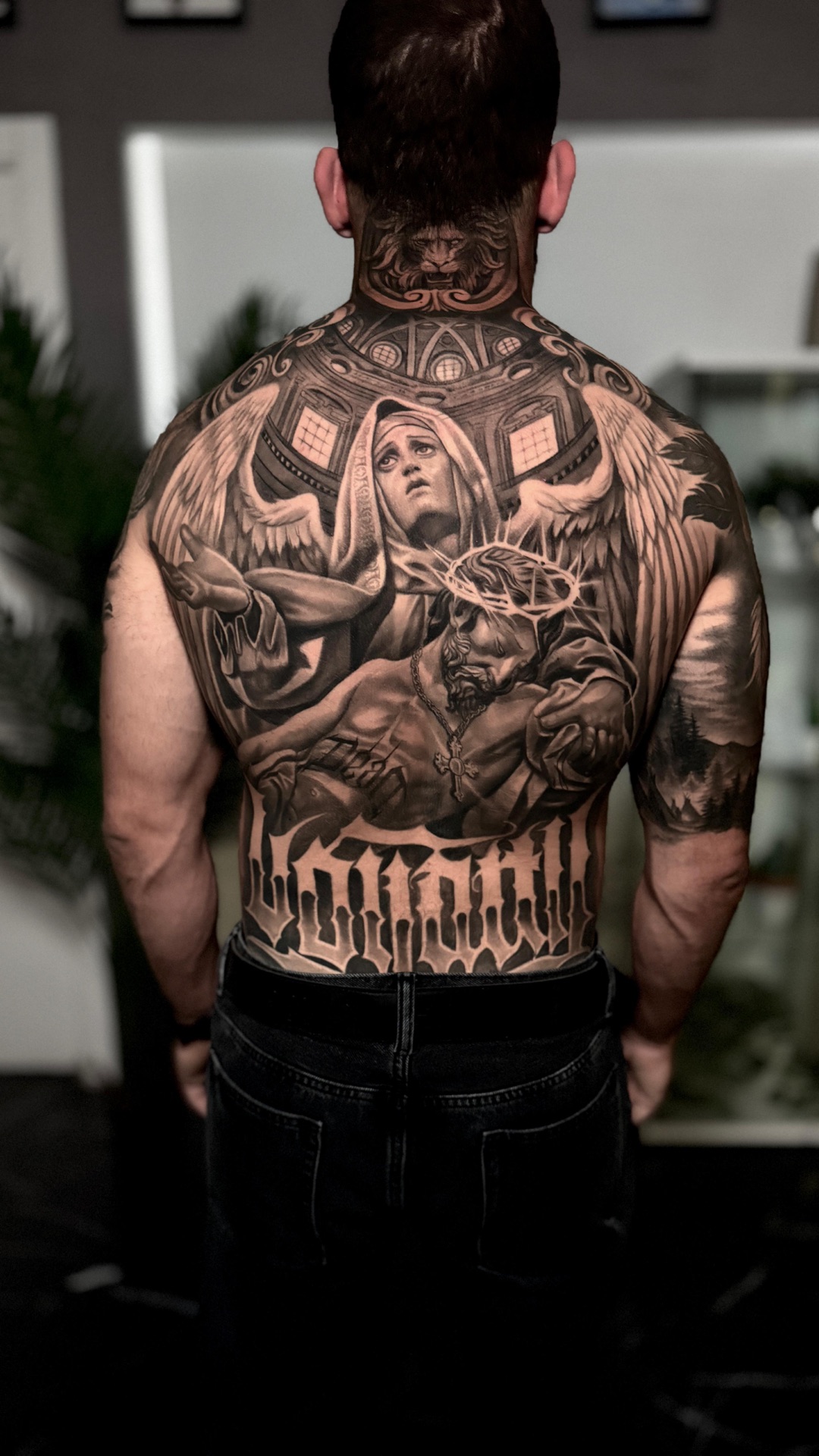 Black-and-Grey-Tattoo von Jesus, Atelier 7 Freudenberg