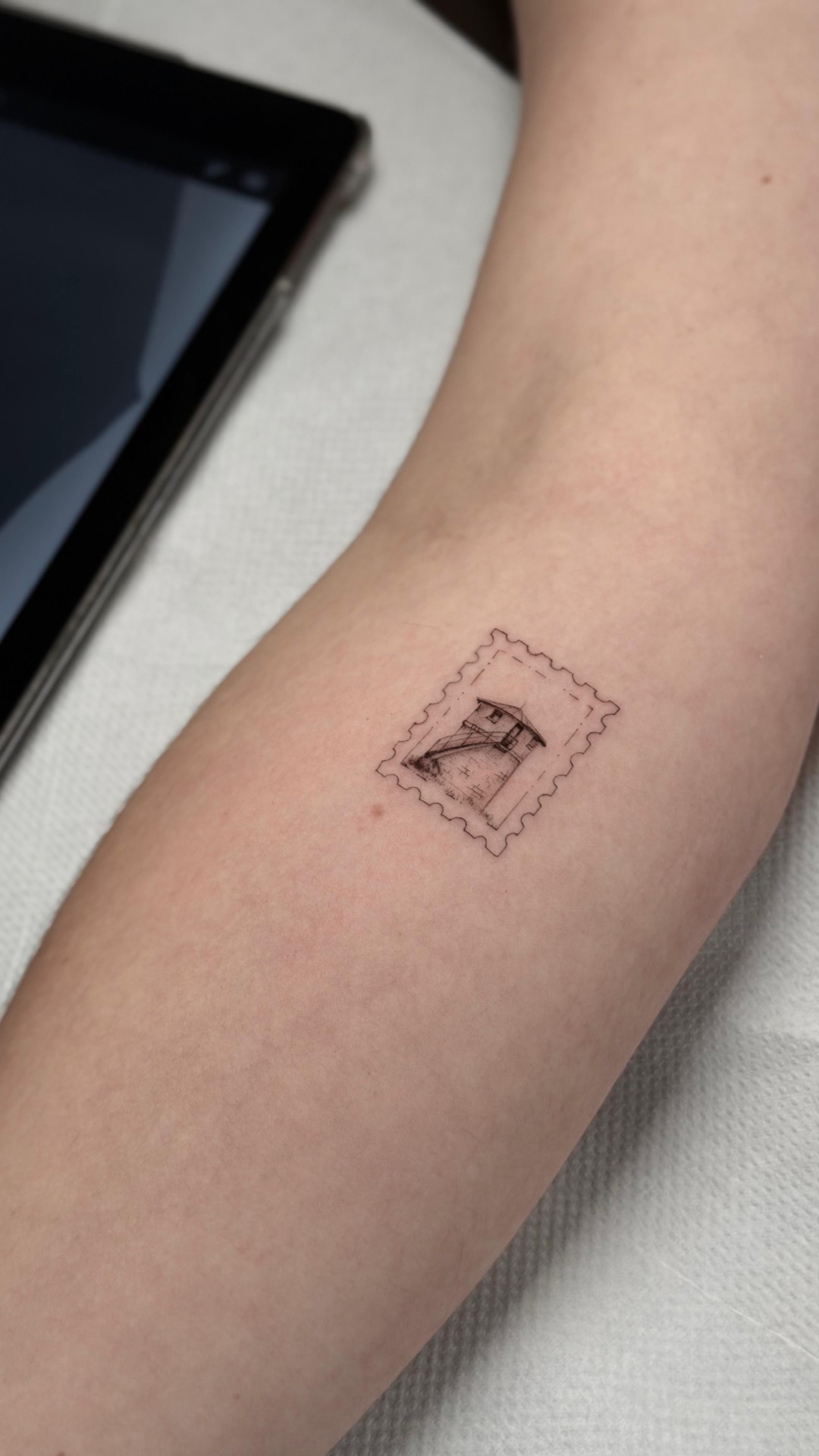 Fineline-Tattoo von Steffi, Atelier 7 Freudenberg